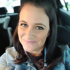 Meet your Posher, Marie-eve